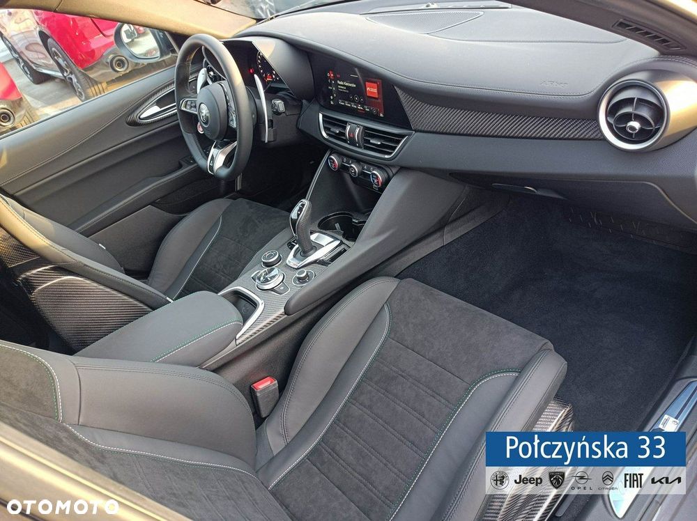 Alfa Romeo Giulia - 9
