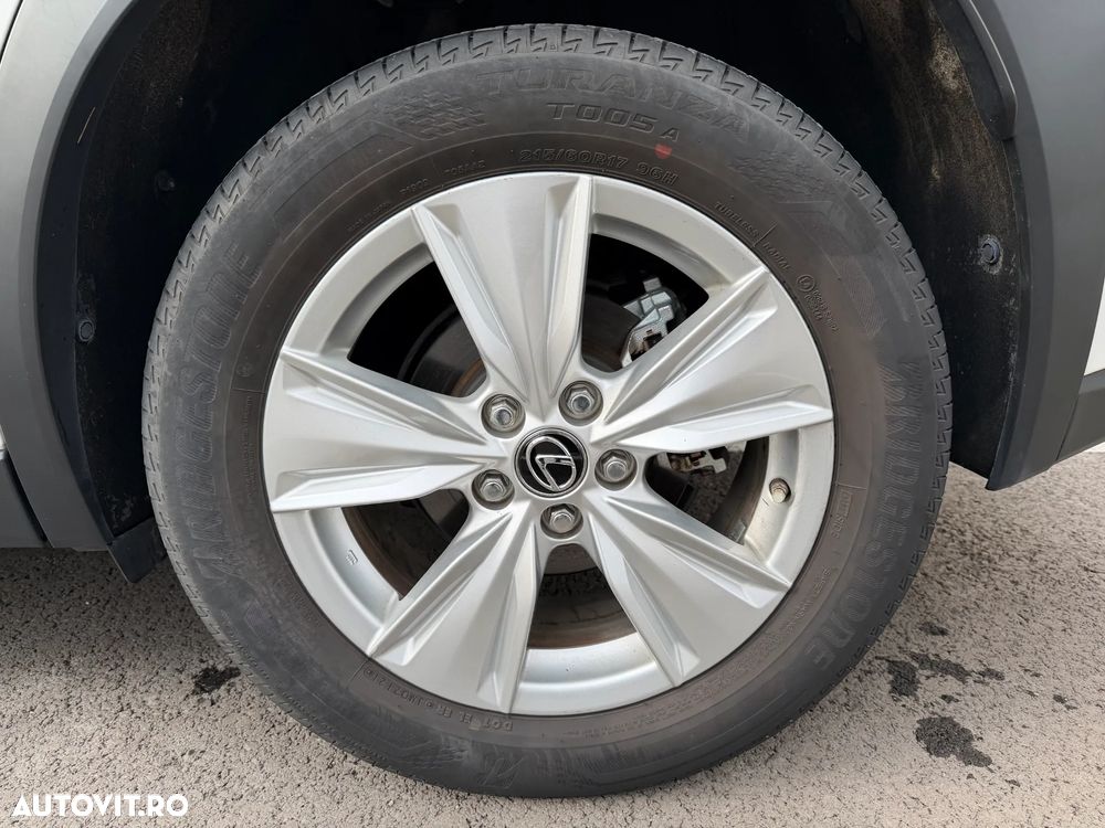 Lexus UX 250h FWD Business - 10