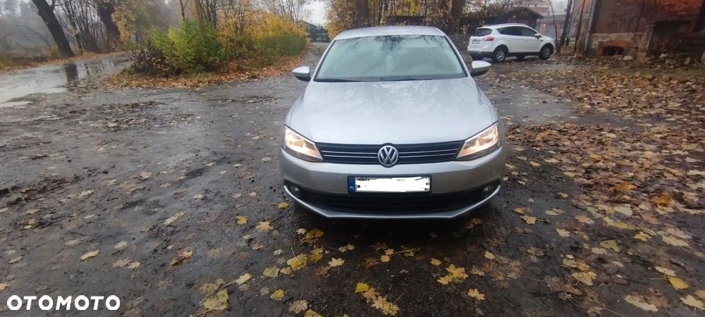 Volkswagen Jetta 1.2 TSI BMT Comfortline - 2