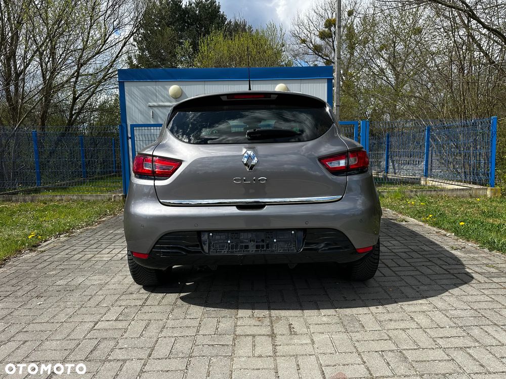 Renault Clio 1.2 16V Limited EU6 - 6