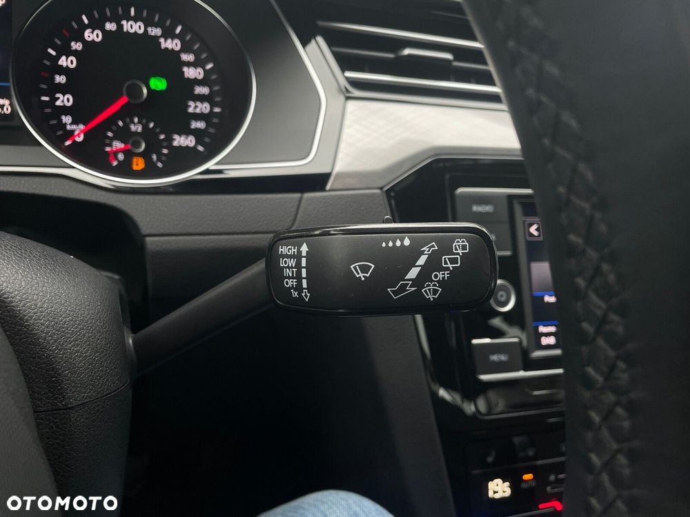 Volkswagen Passat Variant 1.5 TSI EVO Business DSG - 25