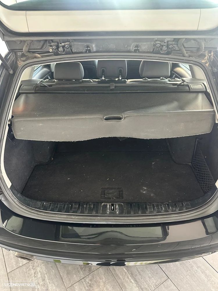 BMW 320 d Touring EfficientDynamics - 12