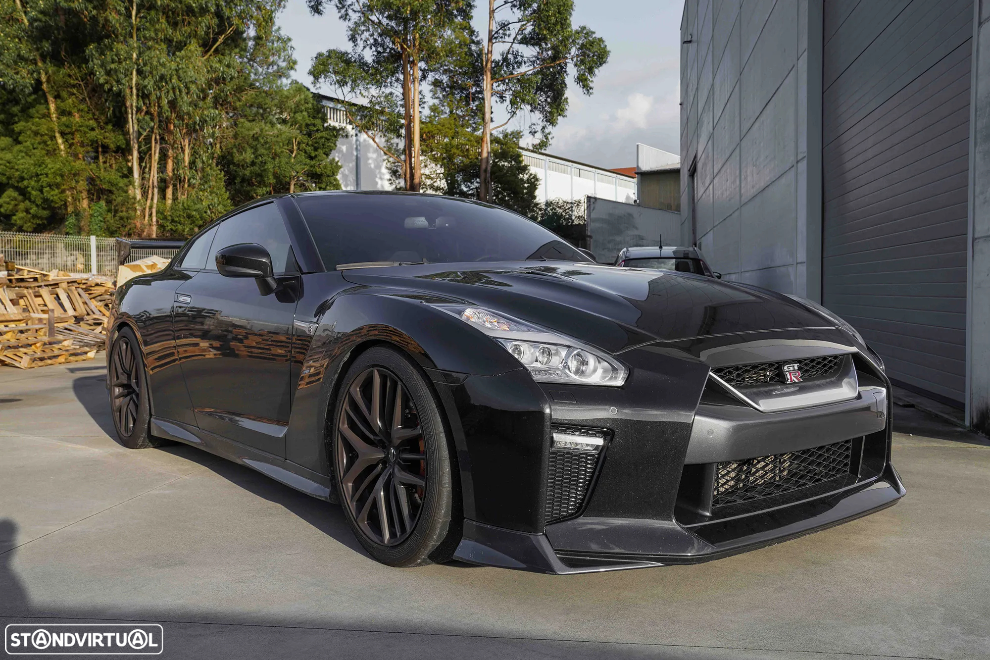 Nissan GT-R Black Edition - 2