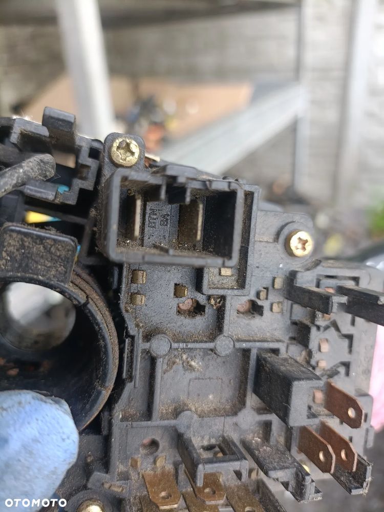 KIA SEPHIA 93-98 r. PRZEŁĄCZNIK ZESPOLONY MANETKI + - 7