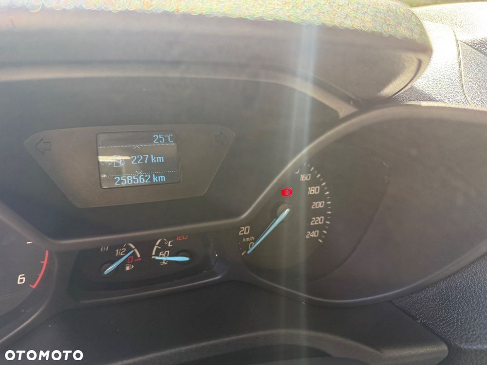 Ford Transit Connect - 20