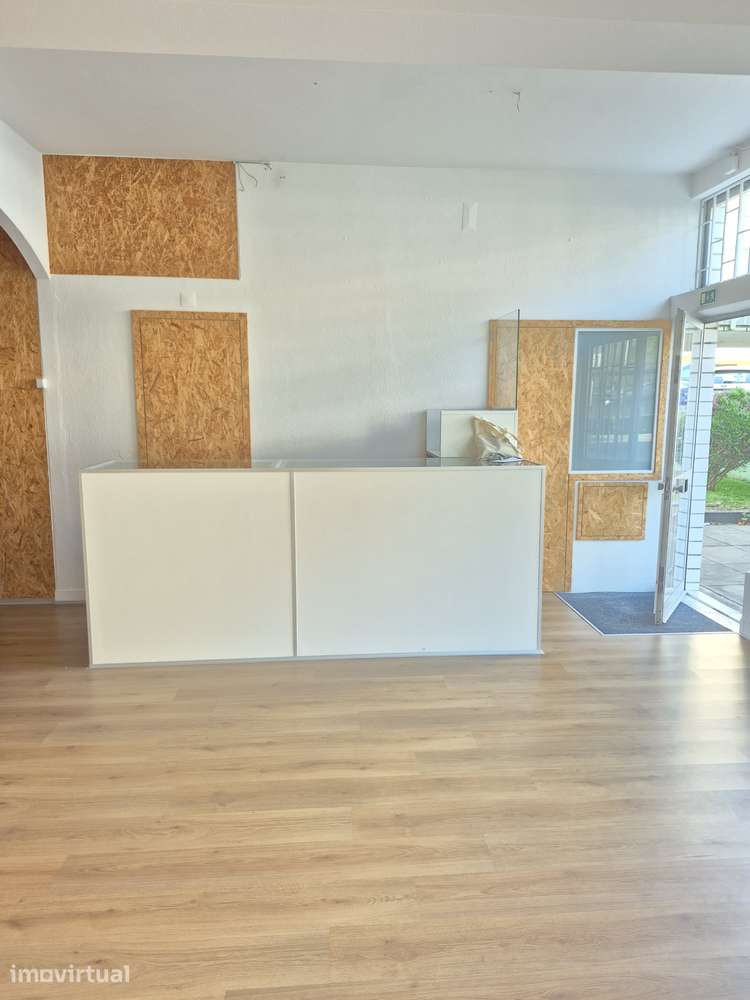 Espaço comercial 69 m² com armazém – Mariadeira, Póvoa de Varzim - Grande imagem: 3/14