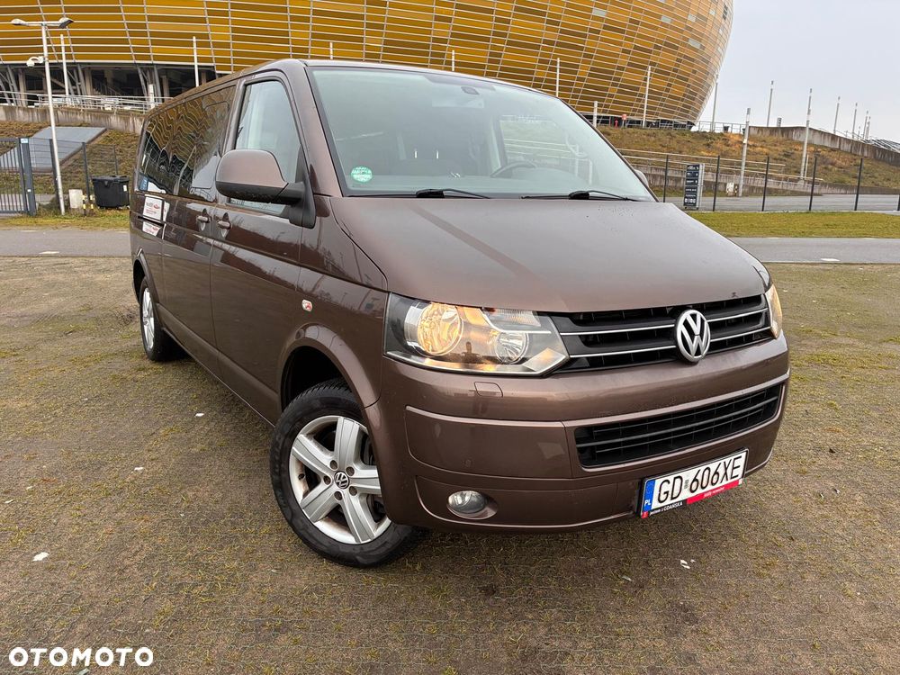Volkswagen Caravelle - 14
