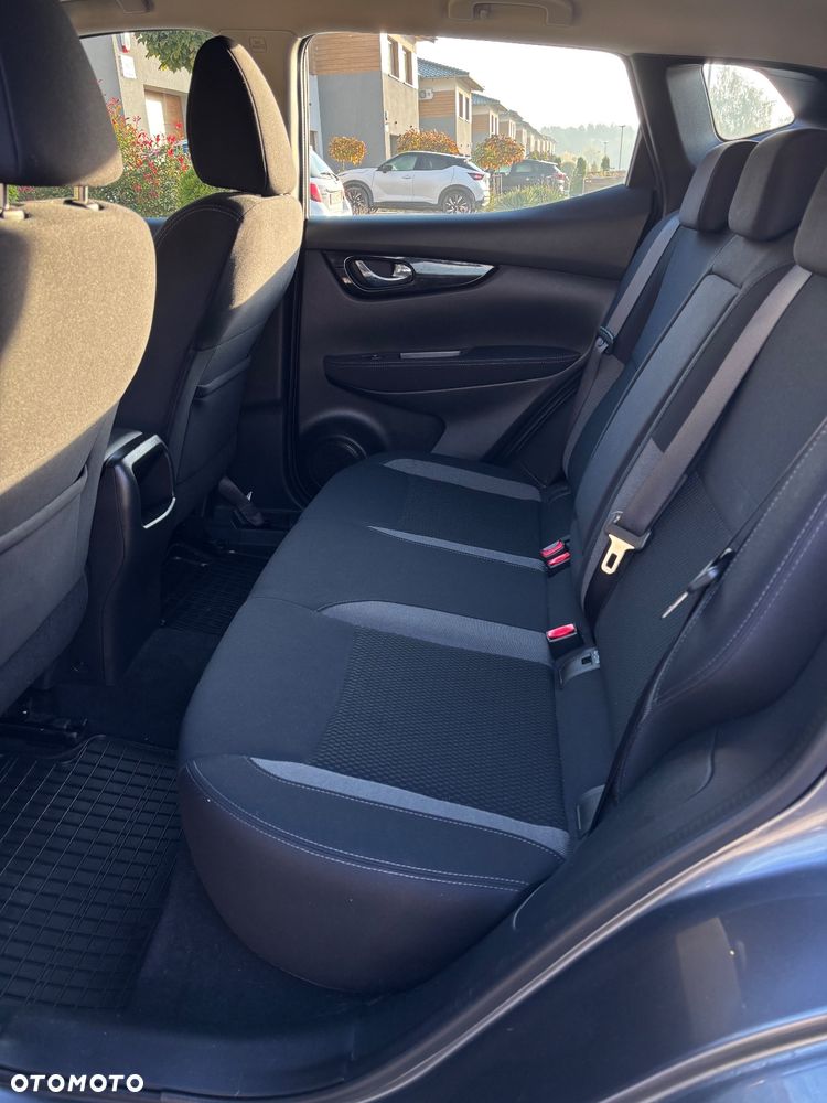 Nissan Qashqai - 16