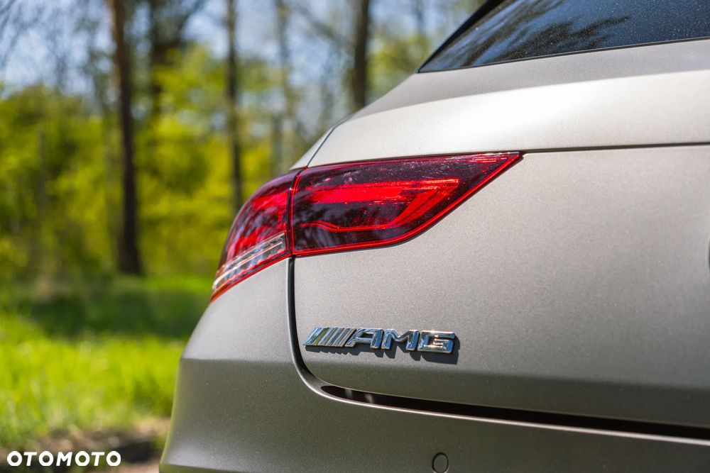Mercedes-Benz CLA - 9
