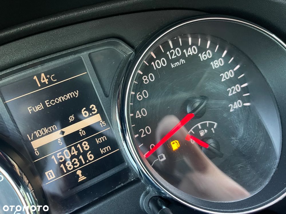 Nissan Qashqai 1.5 dCi Tekna - 26