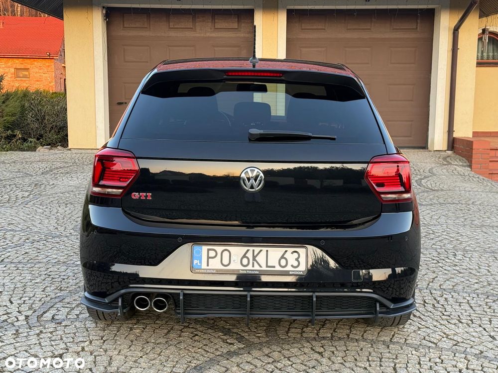 Volkswagen Polo - 7