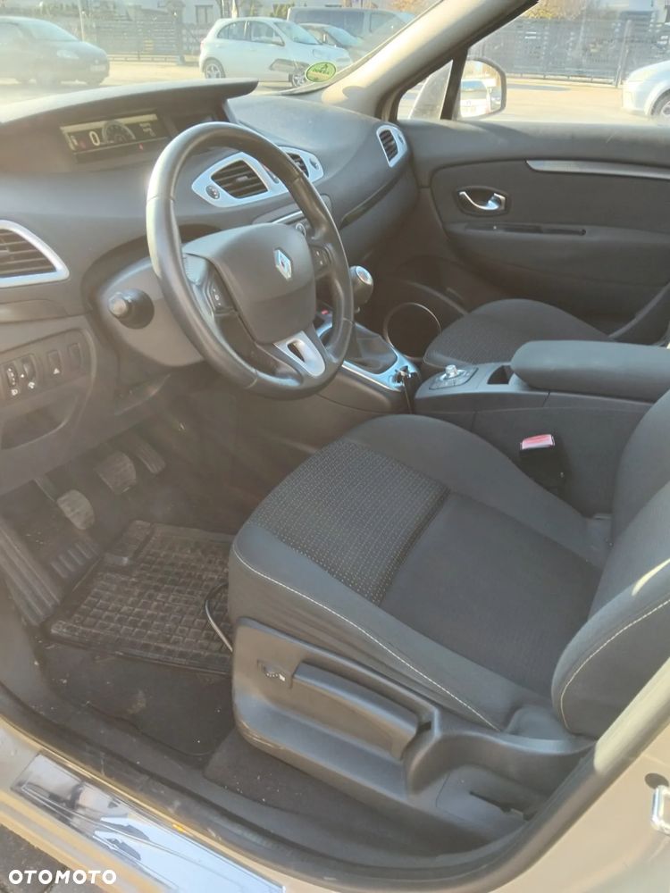 Renault Scenic 1.4 16V TCE Tech Run - 11