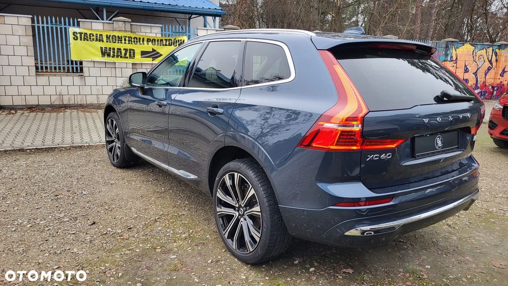 Volvo XC 60 T6 AWD Recharge Plus Bright - 8