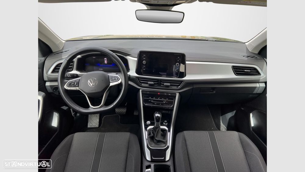 VW T-Roc 1.5 TSI Urban DSG - 14