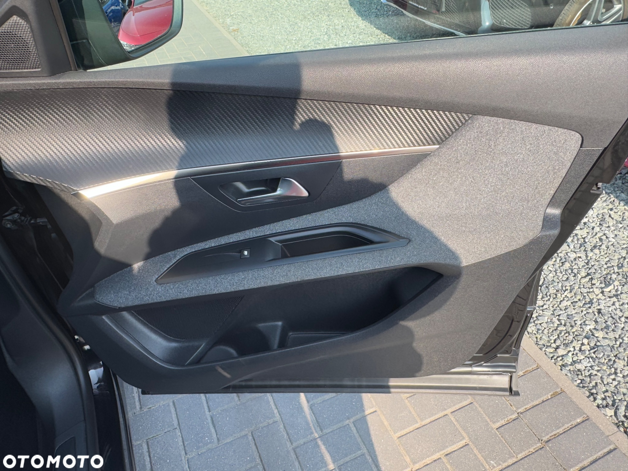Peugeot 3008 1.6 BlueHDi Active S&S - 23