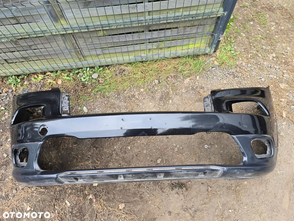 Jeep Cherokee kl zderzak przód oryginał bez dziur - 1