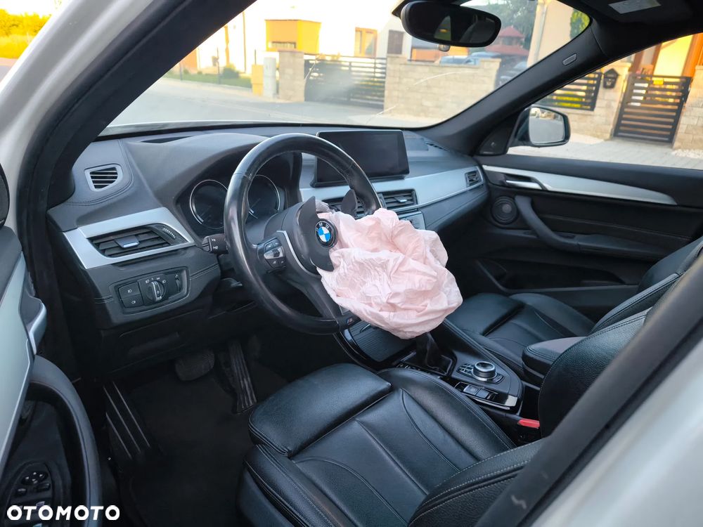 BMW X1 xDrive25e xLine - 6