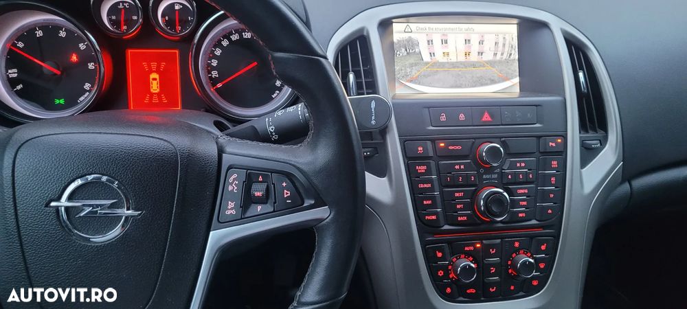 Opel Astra 1.7 CDTI ECOTEC ECOFlex Start/Stop Cosmo - 26