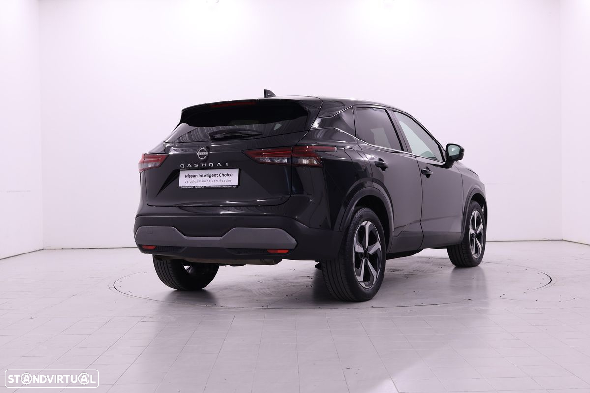 Nissan Qashqai 1.3 DIG-T N-Connecta Xtronic - 6