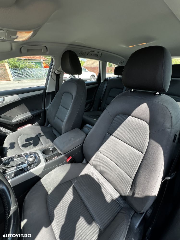 Audi A4 Avant 2.0 TDI Multitronic - 9