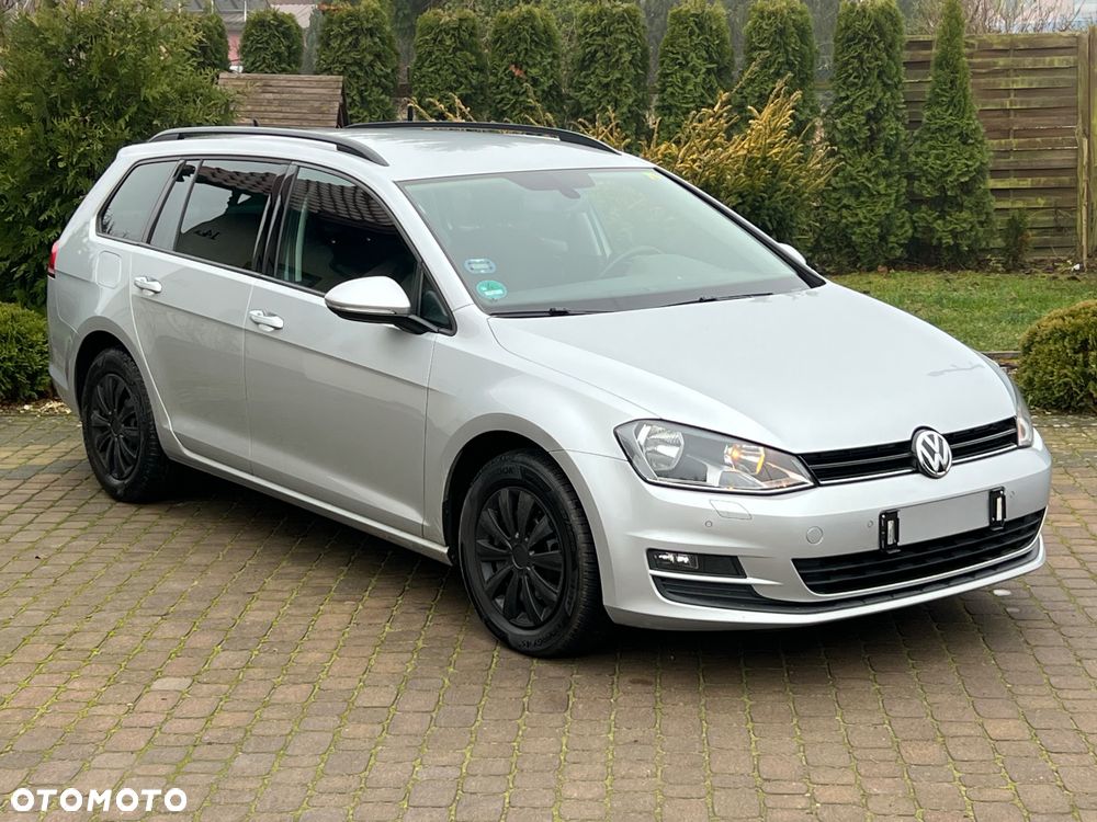 Volkswagen Golf - 3