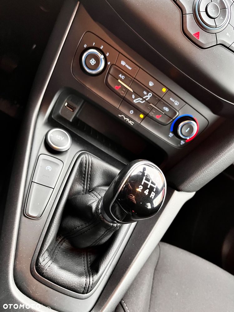 Ford Focus 1.0 EcoBoost STart-Stopp-System ACTIVE - 29