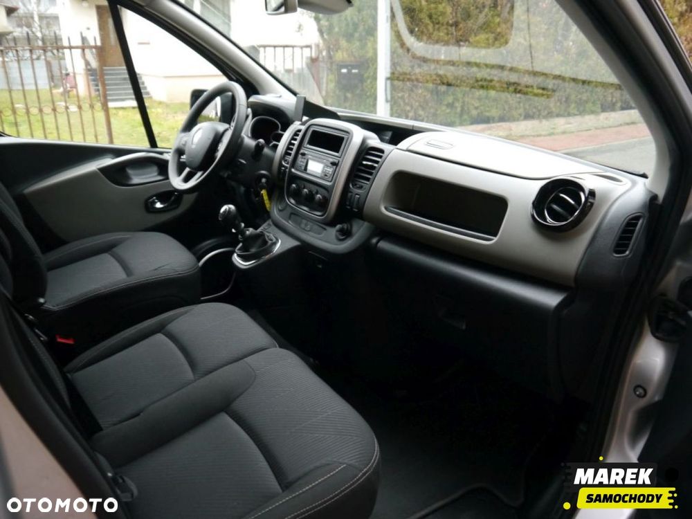 Renault Trafic - 22