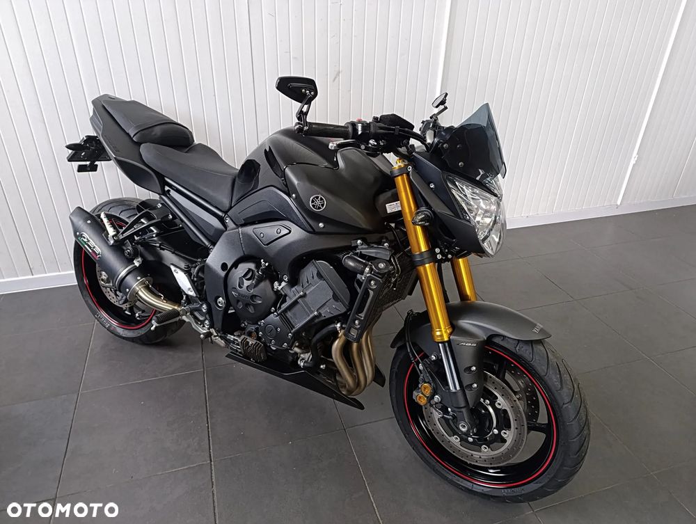 Yamaha FZ8 - 1