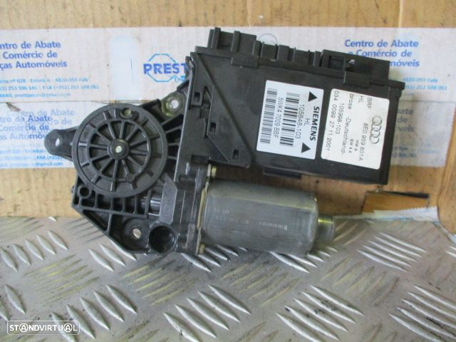 Motor Elevador Vidro 0130821767 8E0959801A HL105848 AUDI A4 B7 2006 1.9 TDI  115CV   8V 4P CINZA T ESQ AUDI A4 B6 2003 1.9TDI 130CV 4P AZUL T ESQ - 3
