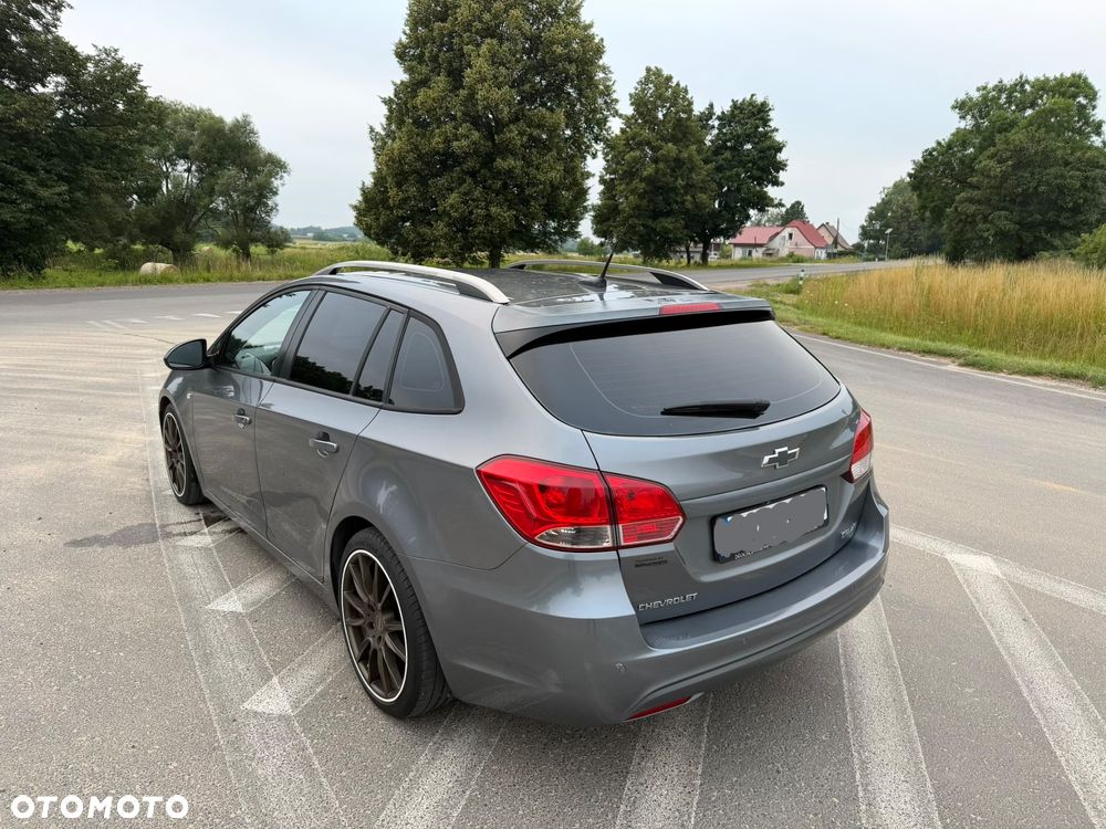 Chevrolet Cruze 1.7 LT - 7
