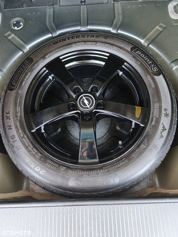 Opel Astra 1.4 T Sport S&S - 26