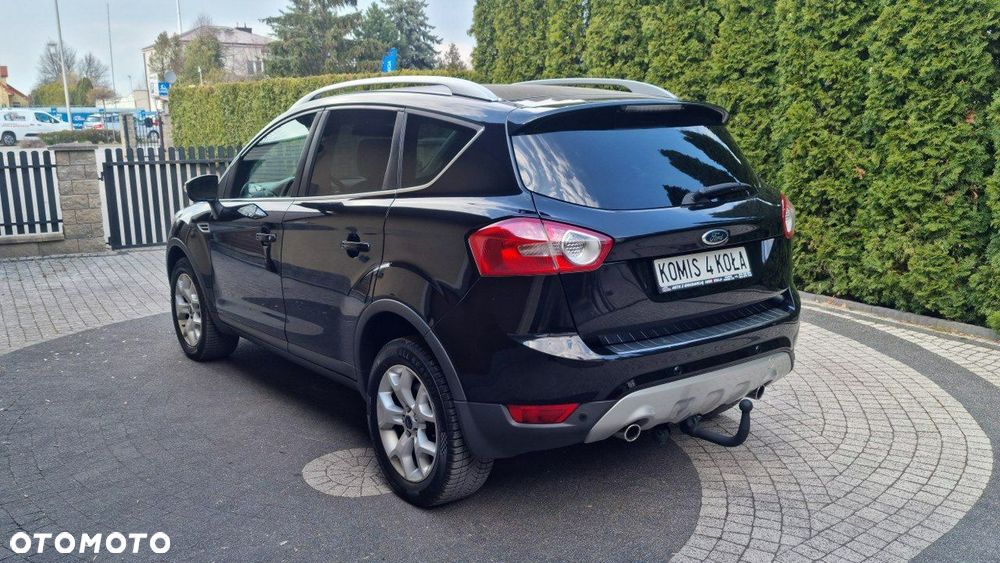 Ford Kuga - 4
