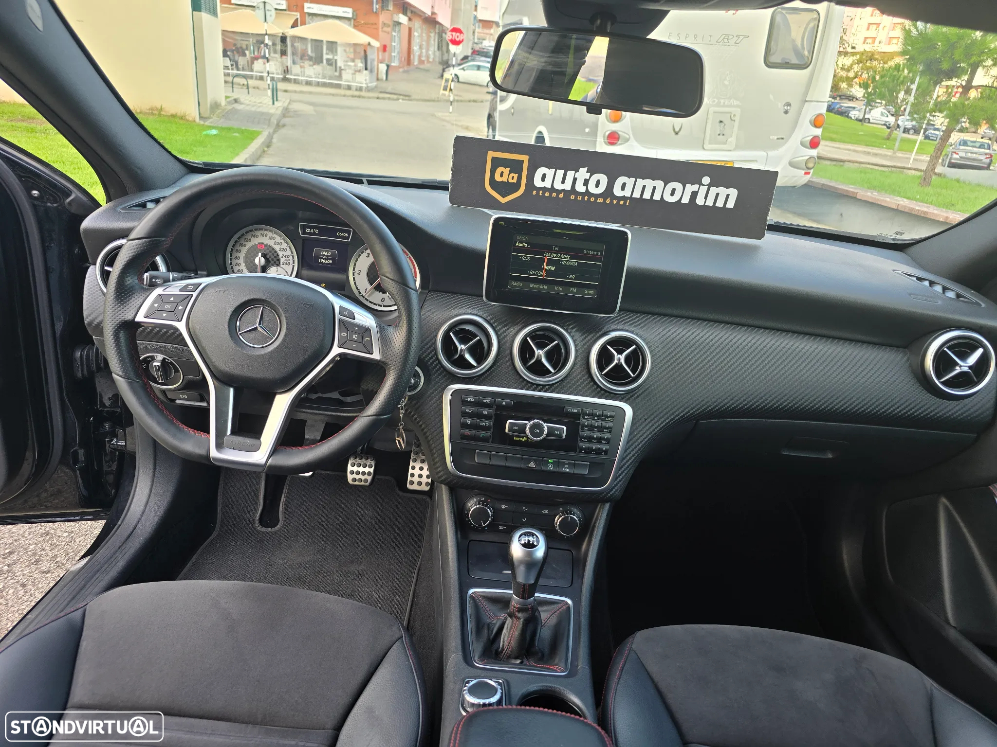 Mercedes-Benz A 180 CDi BE AMG Line - 18