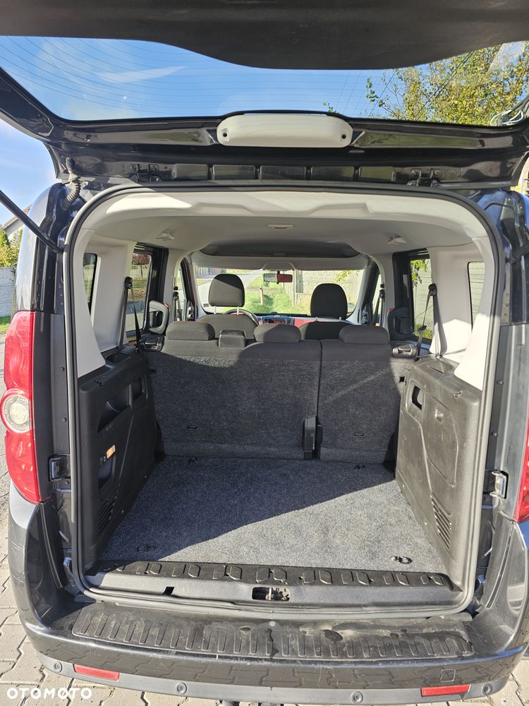 Fiat Doblo 1.4 T-Jet 16V Dynamic - 11