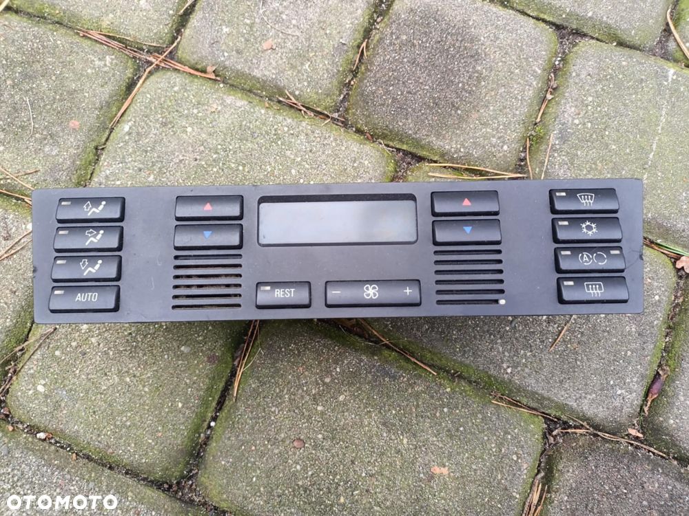 Panel klimatyzacji klimatronic BMW E39 przed lift 8374951