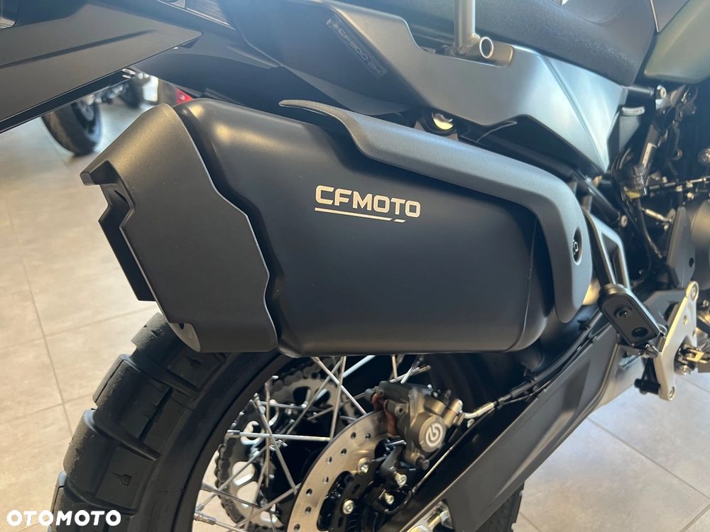 CFMoto 1000 MT-X - 14