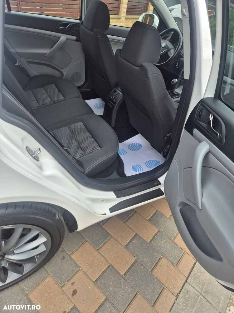 Skoda Octavia 2.0 TDI Drive - 13