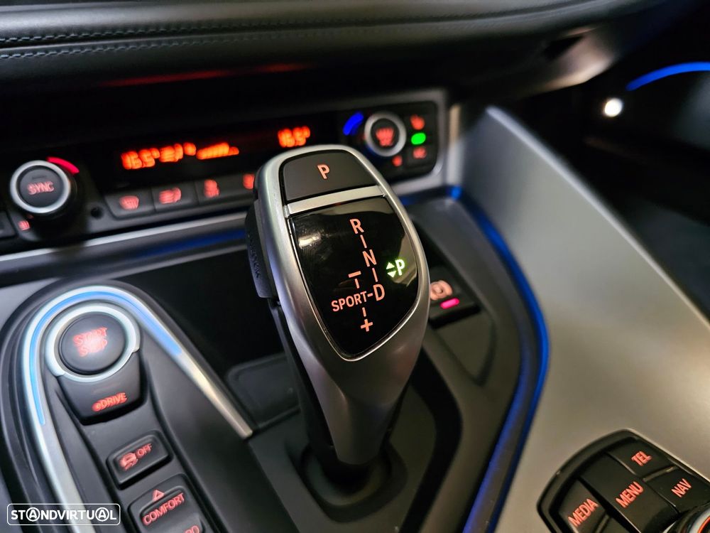 BMW i8 Standard - 22