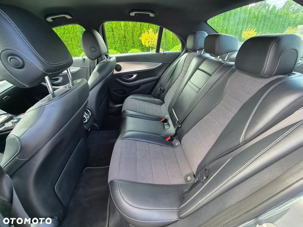 Mercedes-Benz Klasa E 220 d 9G-TRONIC Avantgarde - 10