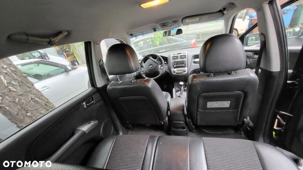 Kia Sportage 2.0 CRDi Expedition + - 6