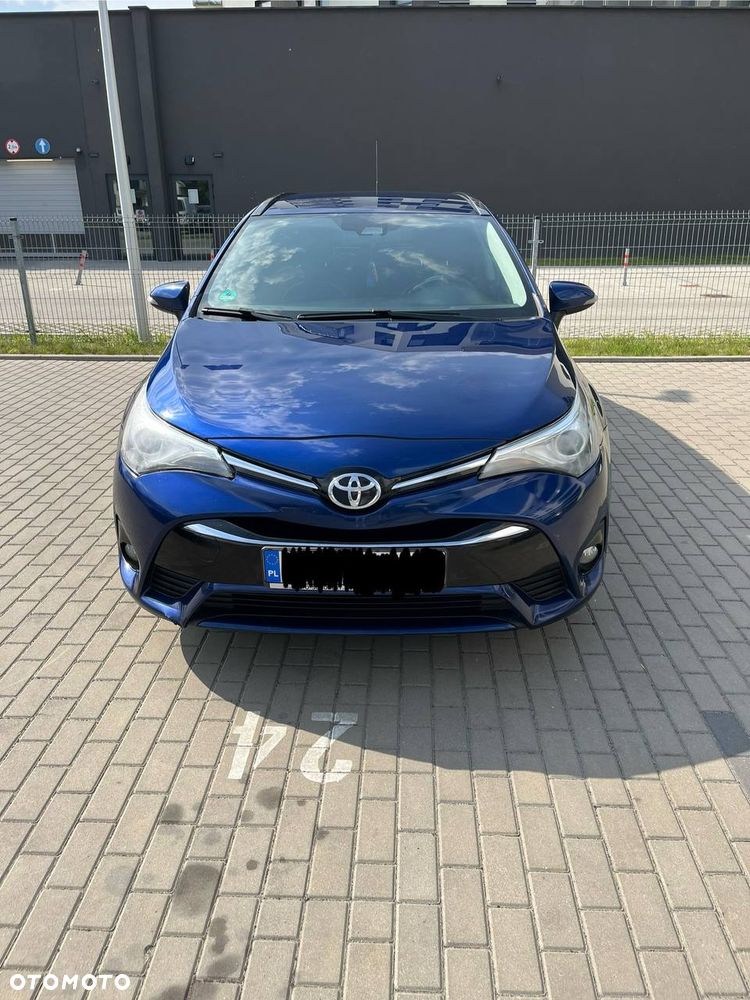 Toyota Avensis 2.0 D-4D Prestige - 1