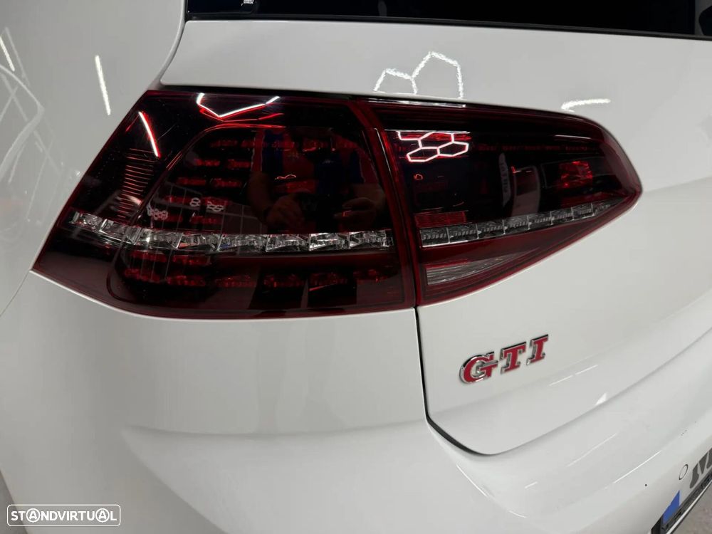 VW Golf GTI Clubsport DSG - 12