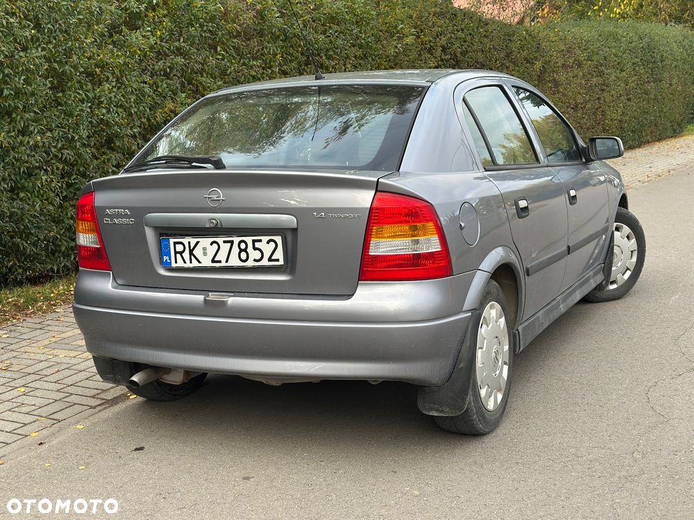 Opel Astra 2008 photo 5