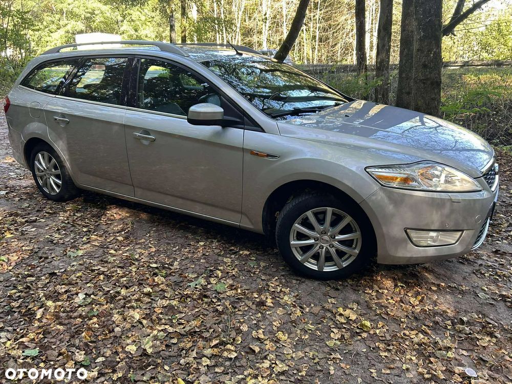 Ford Mondeo - 17