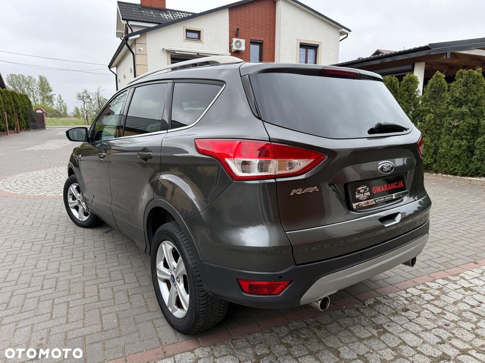 Ford Kuga - 8