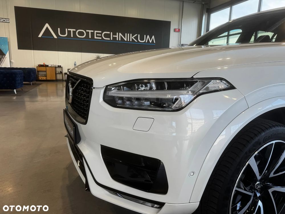 Volvo XC 90 B5 D AWD Ultimate Dark - 27