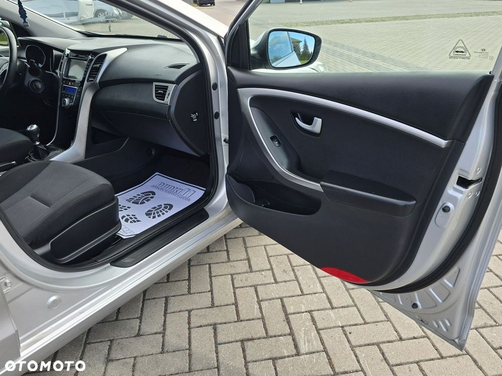 Hyundai i30 - 28