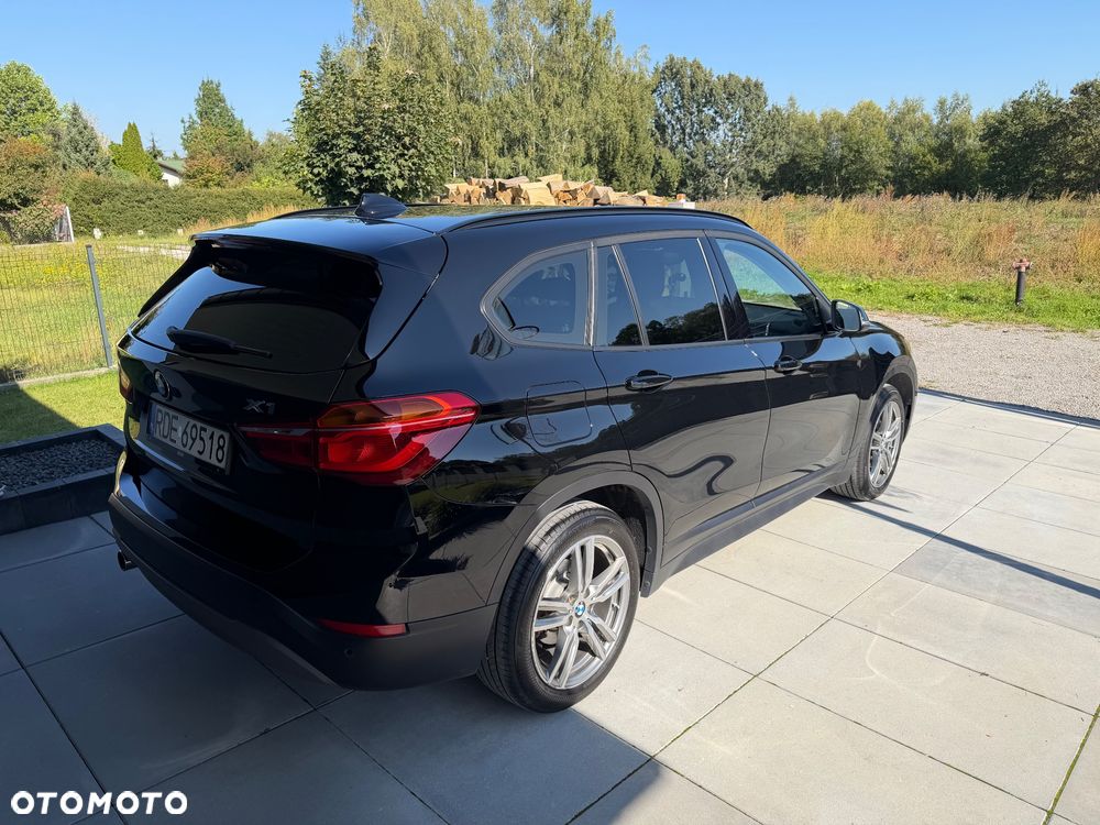 BMW X1 sDrive18i GPF Advantage - 3