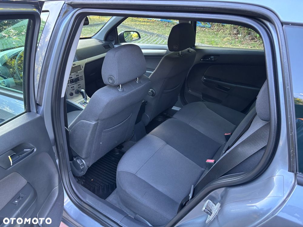 Opel Astra - 11
