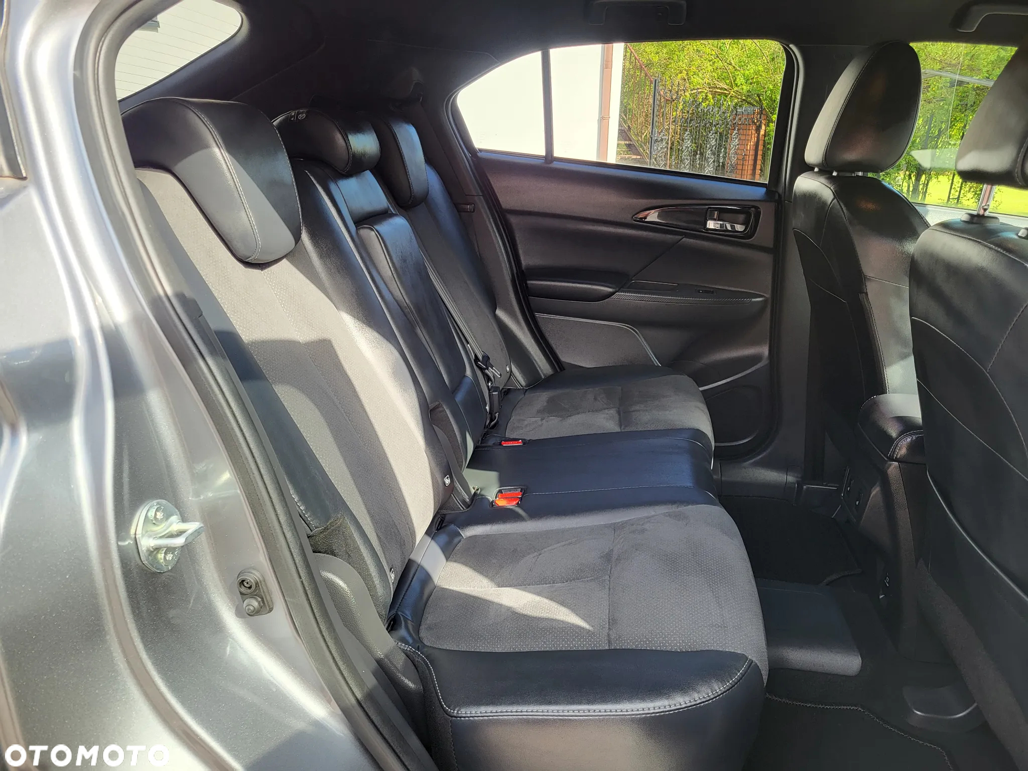 Mitsubishi Eclipse Cross Plug-In Hybrid 4WD Select Black - 11